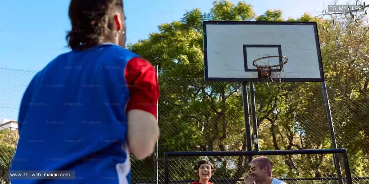 📺【直播平台】指尖轻点，与全球球迷共享心跳瞬间！